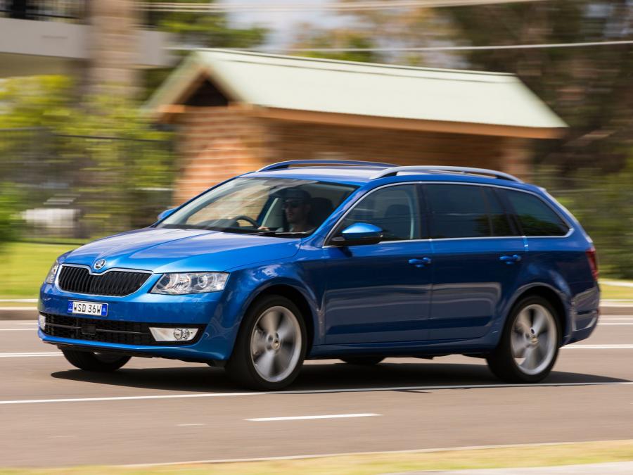  Skoda Octavia Wagon 2013 года  (фото 4 из 10)